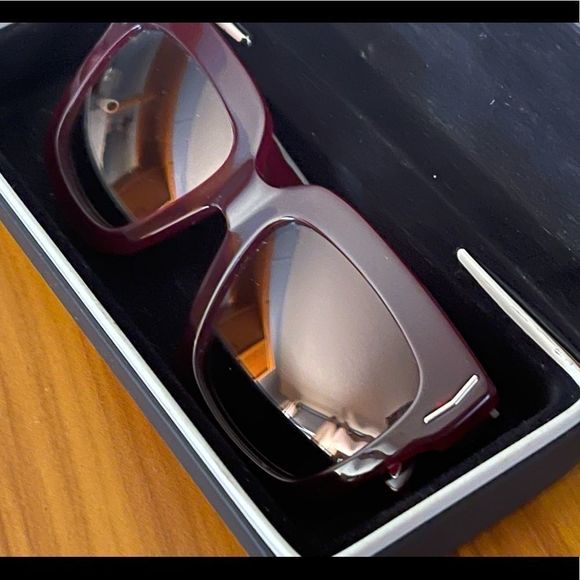 Givenchy Accessories - Timeless Givenchy  sunglasses